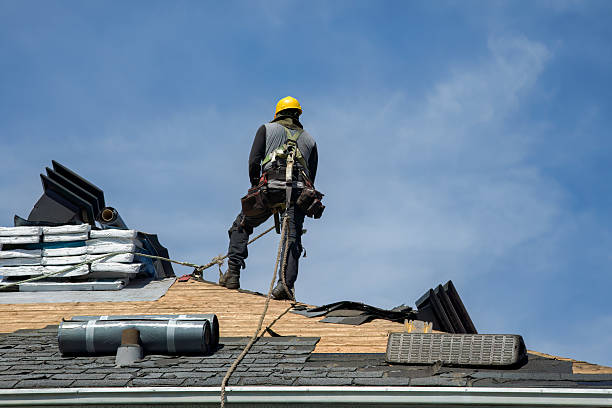 Professional Gutter Installation technician working in Valley Springs, SD